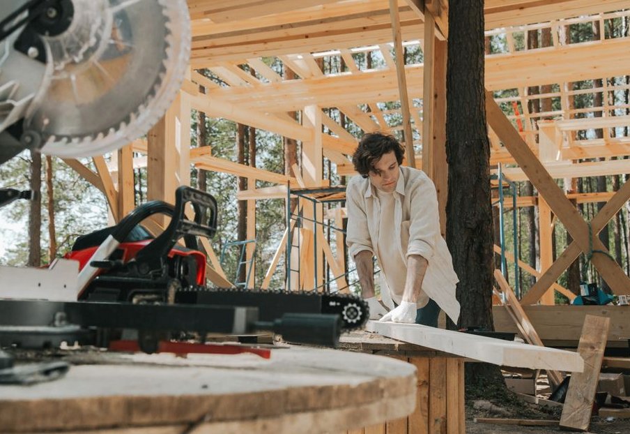 Deck Builder in Grants Pass